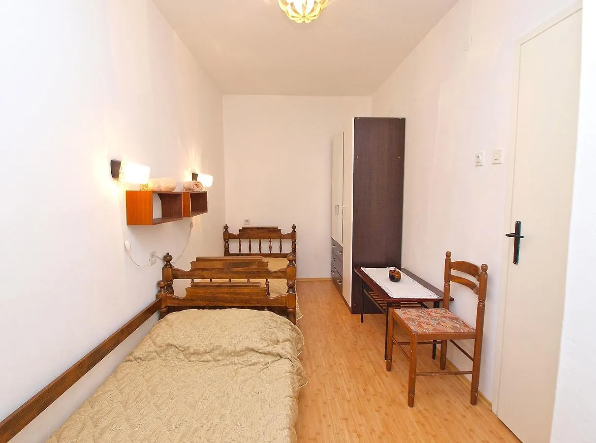 Apartments Boris 154 Rabac