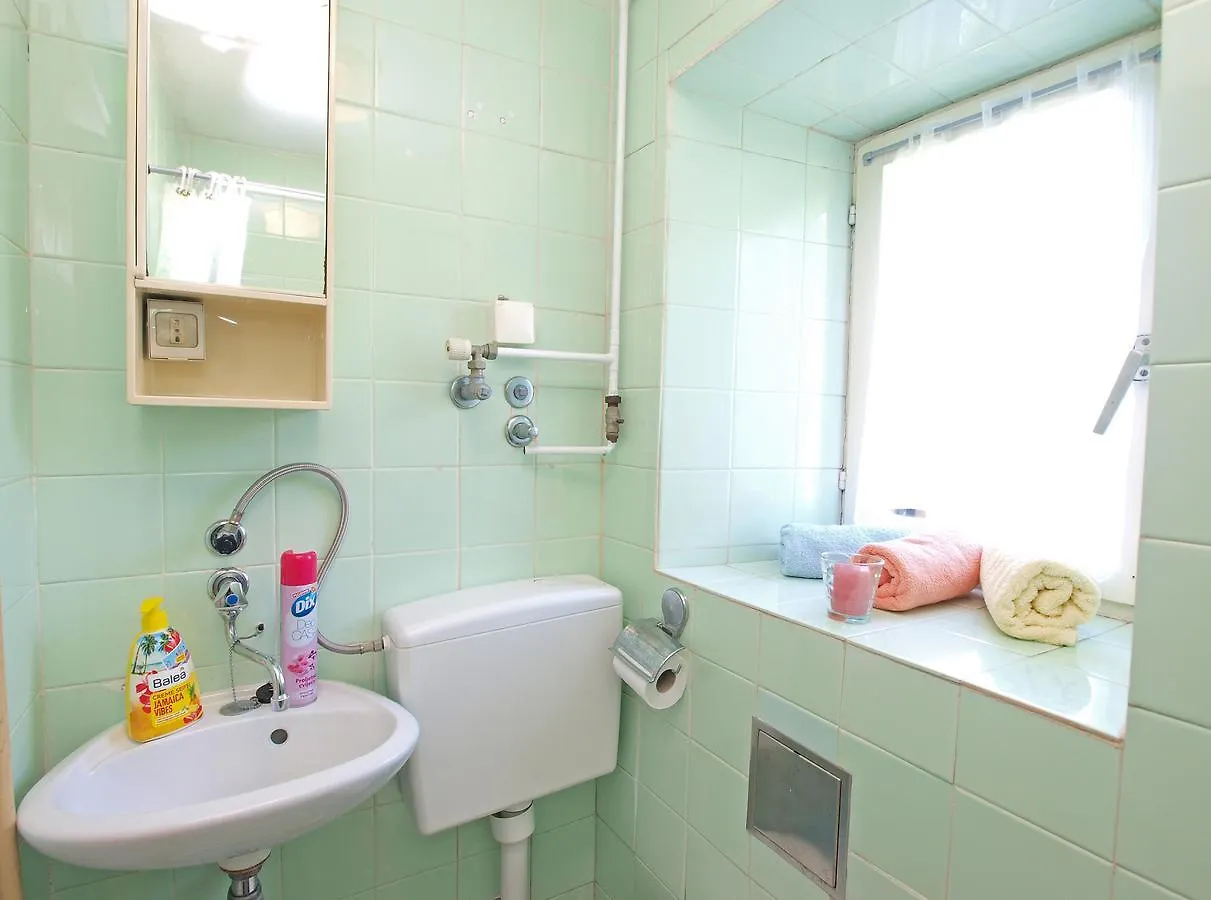 Apartments Boris 154 Rabac