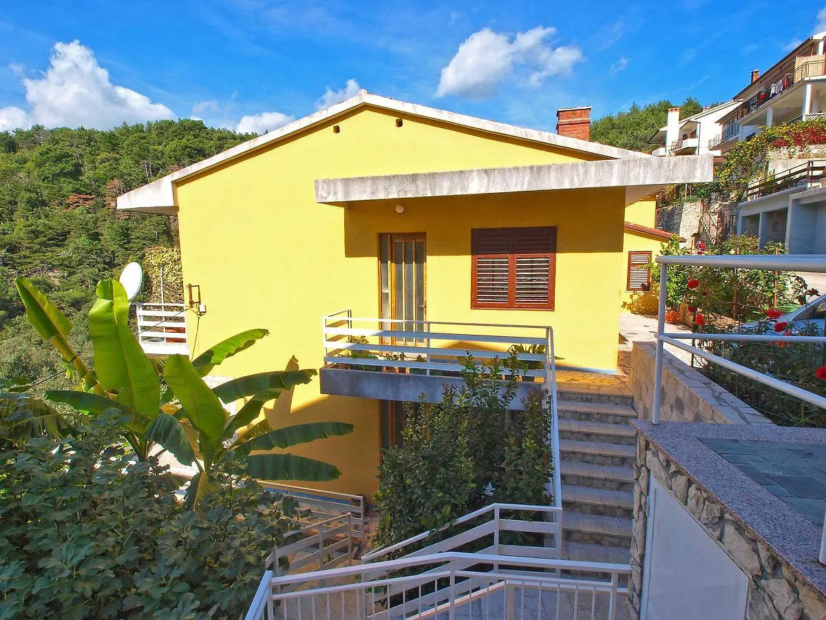 Apartments Boris 154 Rabac 0*,